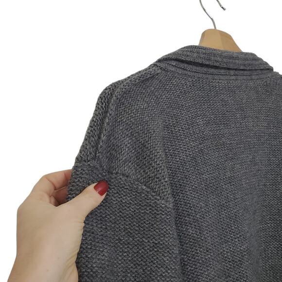 Vince. | Alpaca Wool Blend Heavyweight Warm and Cozy Cardigan - Picture 6 of 12